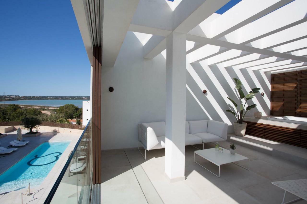Sa Pedrera Suites & Spa Es Pujols Kültér fotó